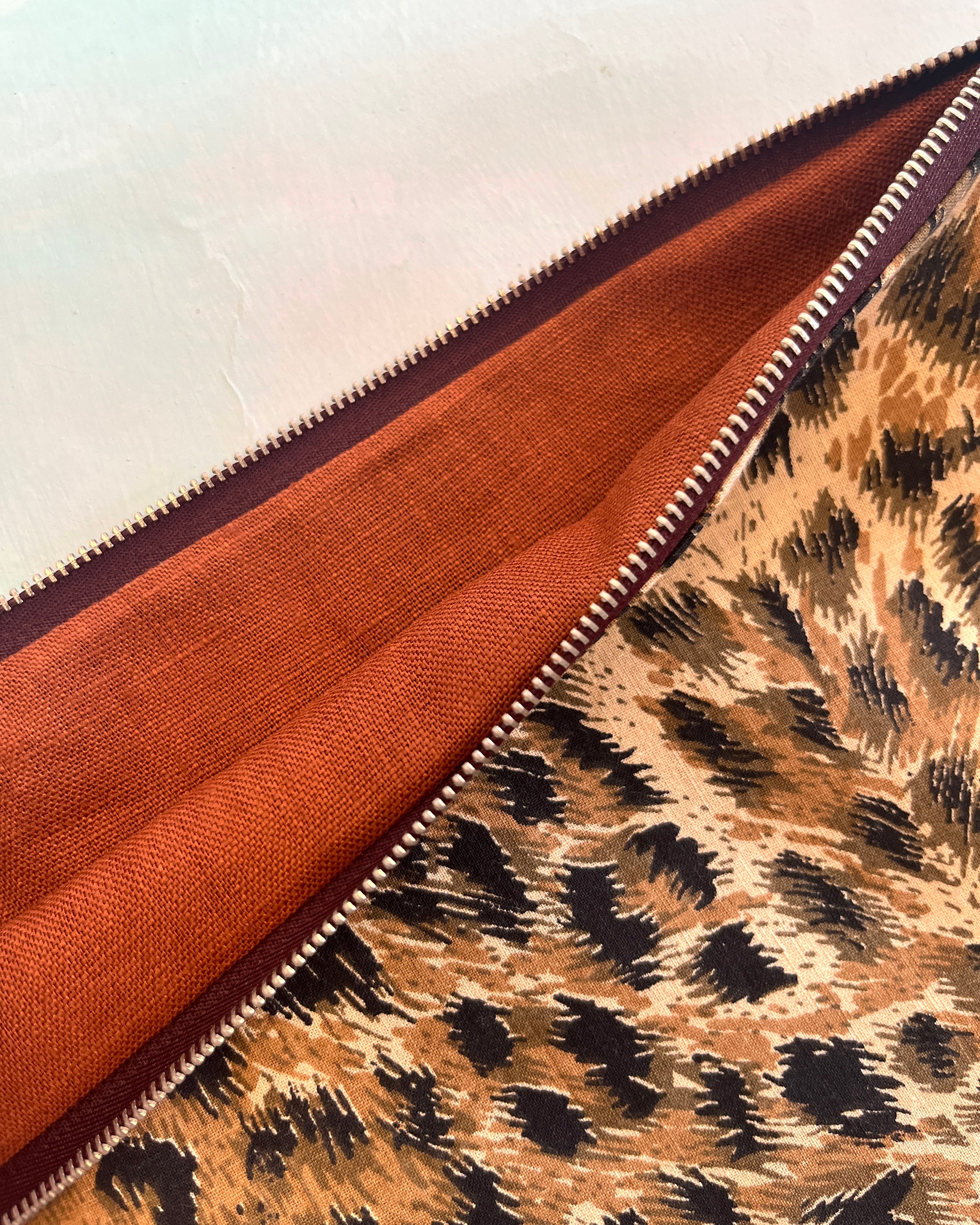 Crescent Purse Vintage Leopard