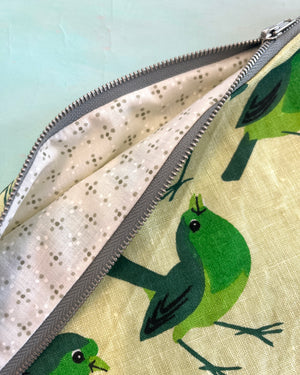 Crescent Purse Vintage Green Robins