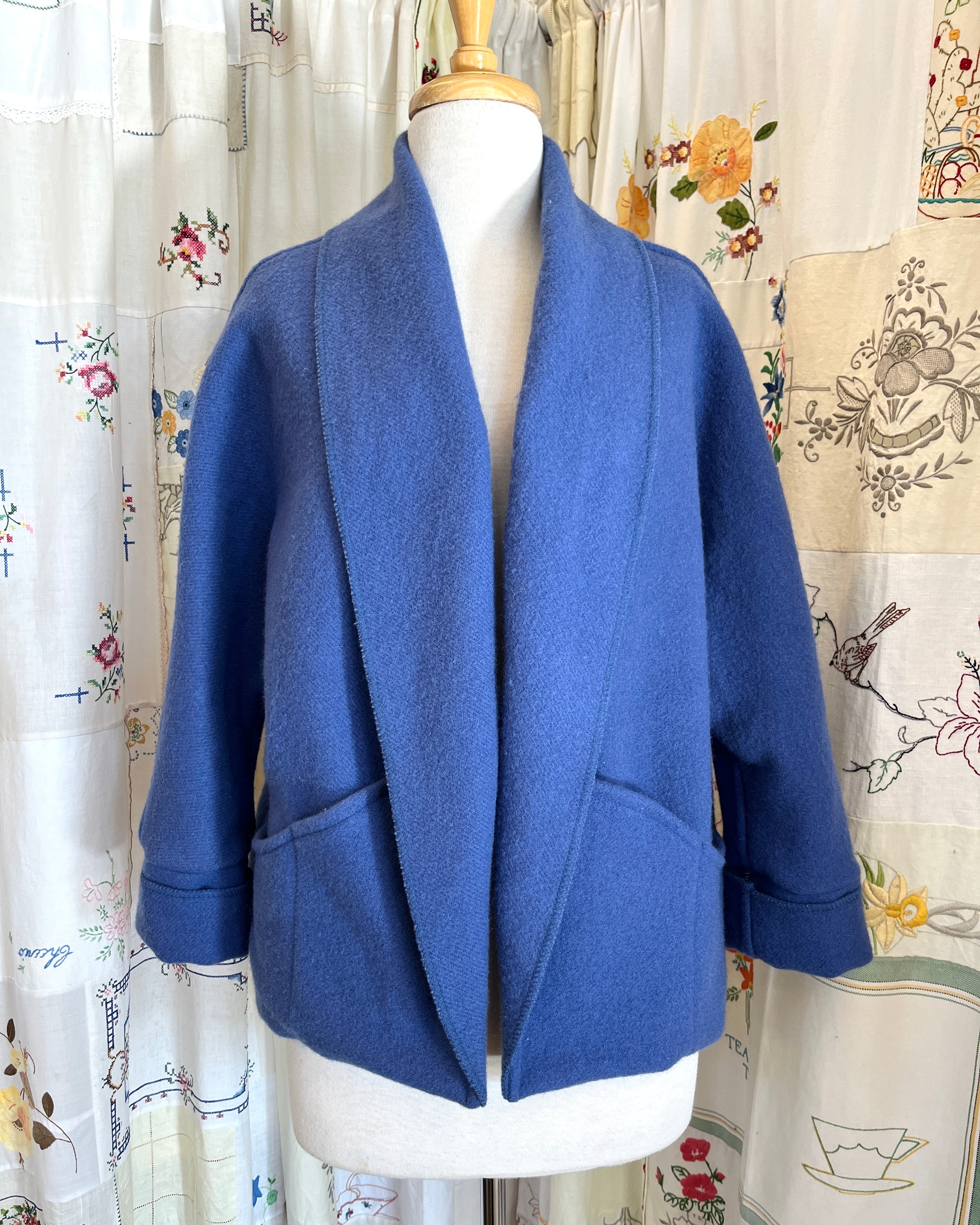 Cocoon Coat Sapphire M