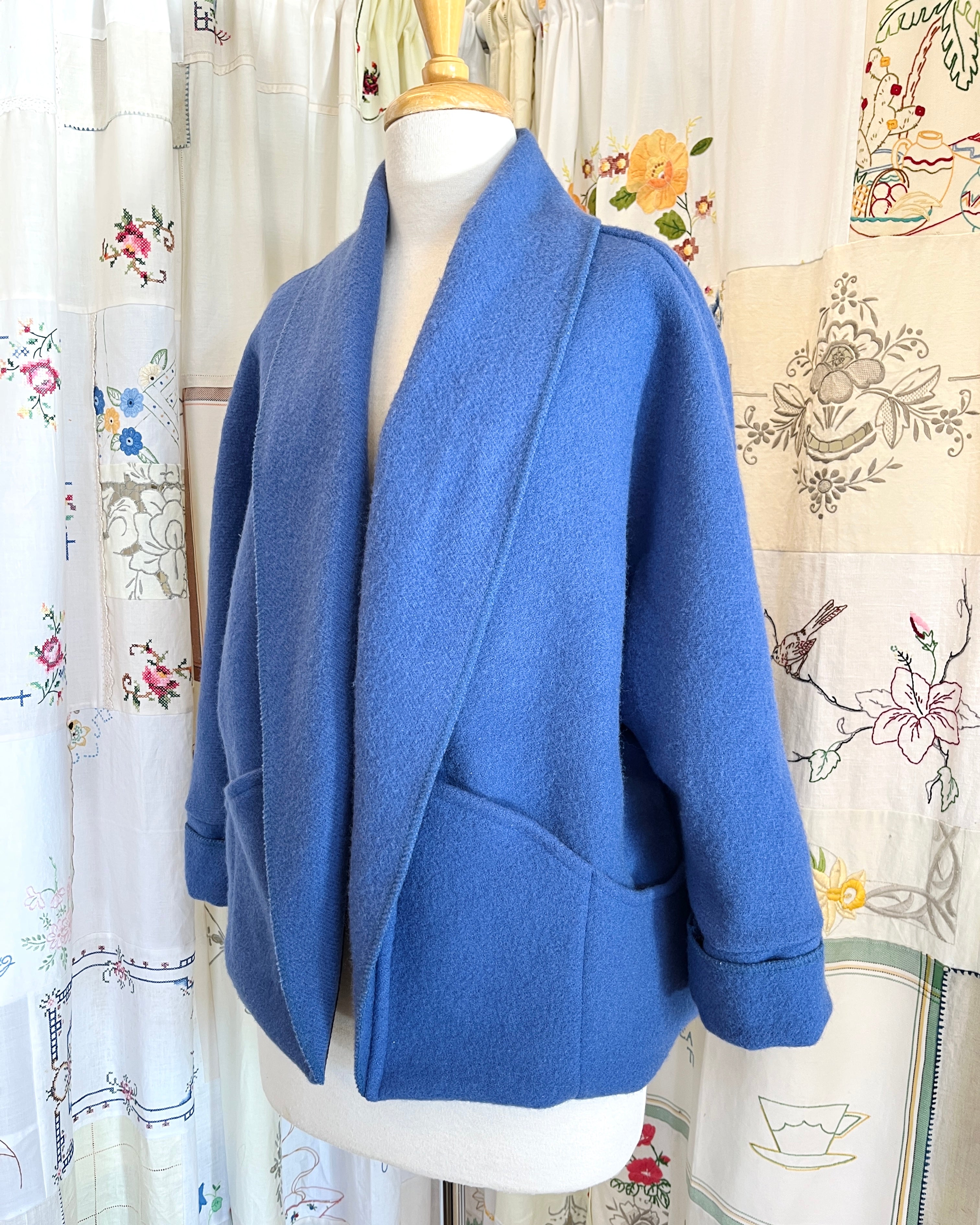 Cocoon Coat Sapphire M