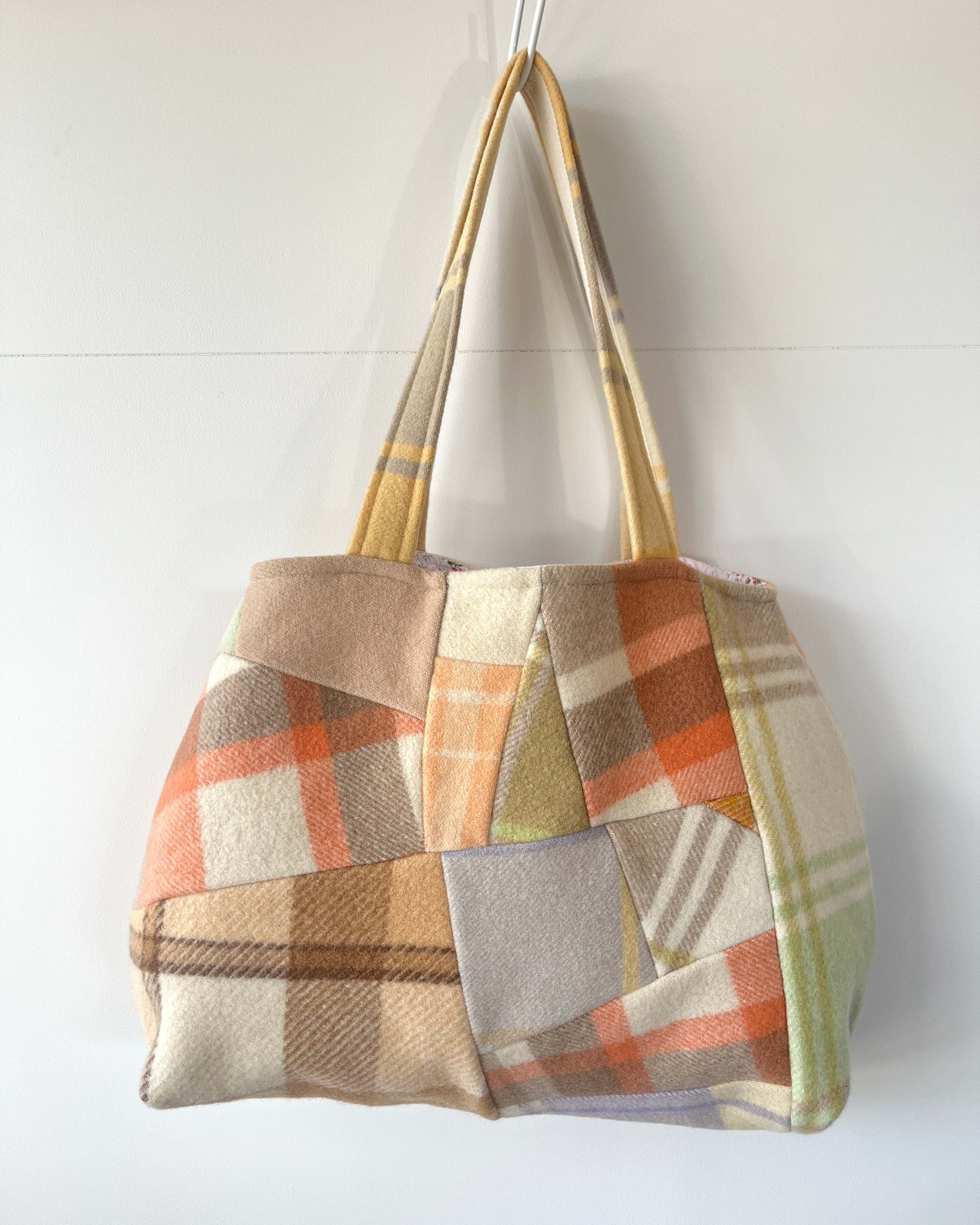 Cocoon Bag Assorted Creams