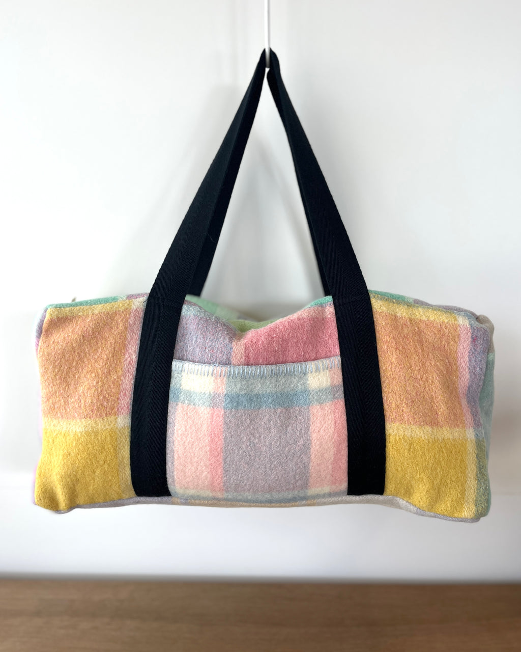 Overnight Duffle FRUIT TINGLE