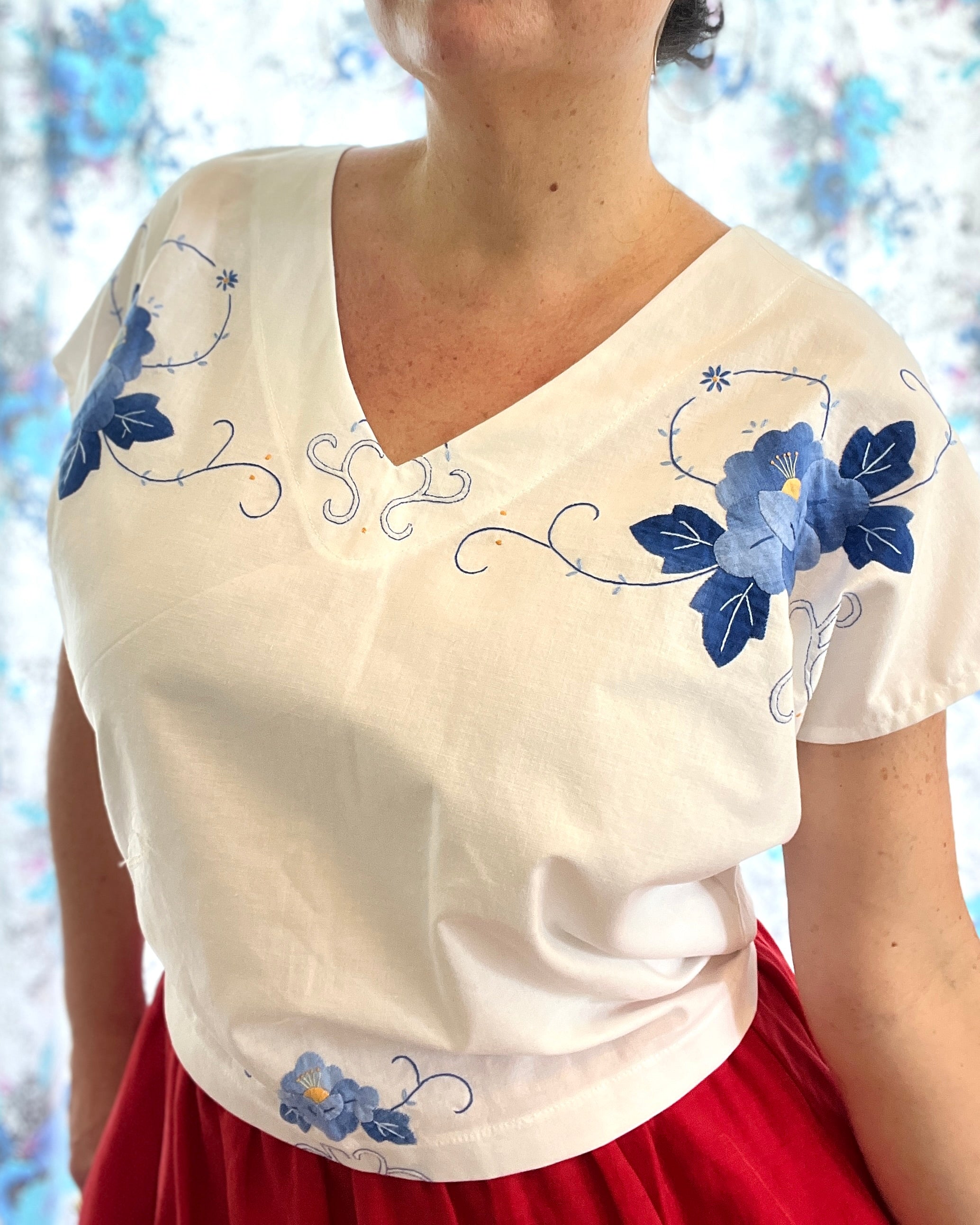 Heirloom Kite Top Blue Applique 10