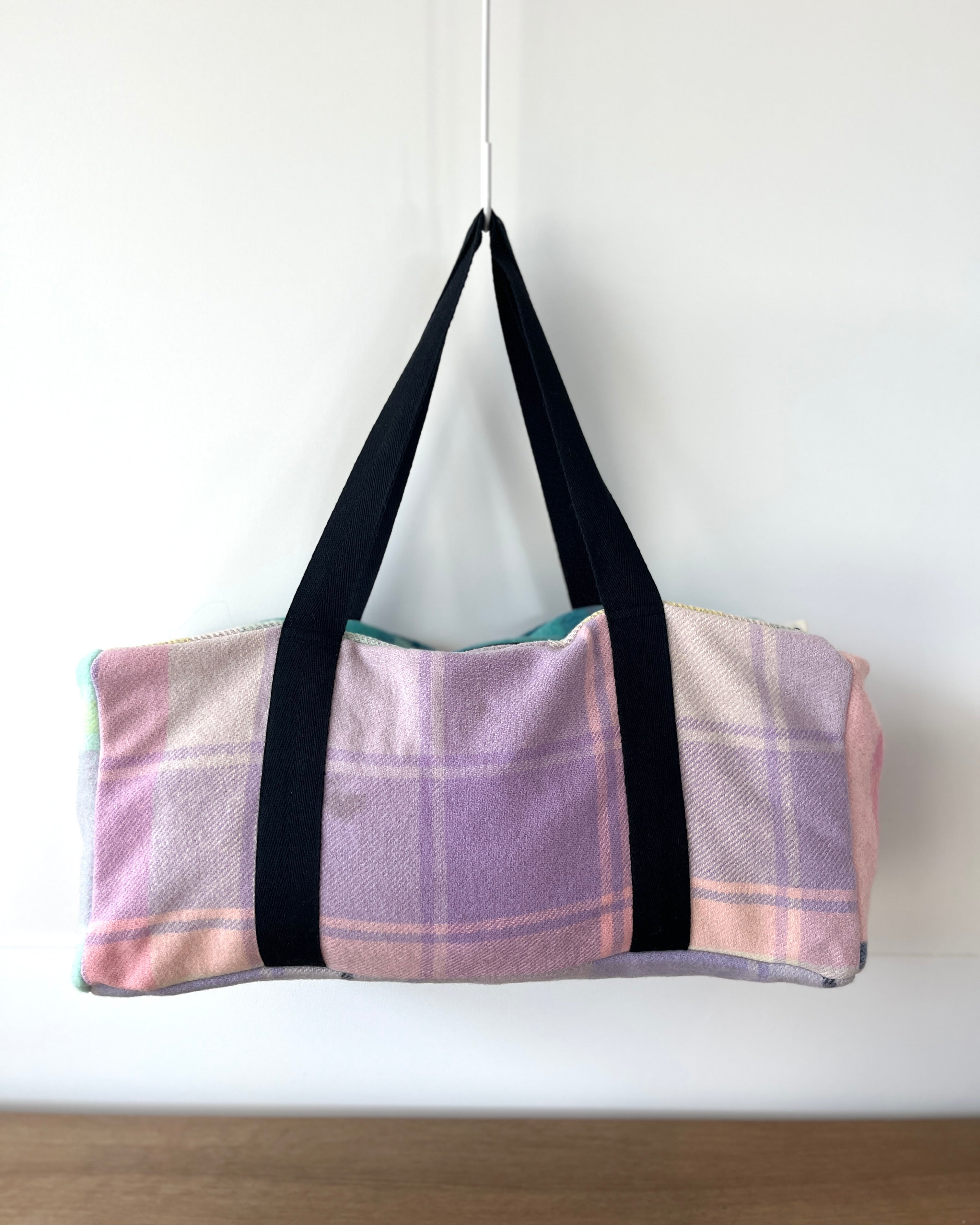 Overnight Duffle LAVENDER HAZE