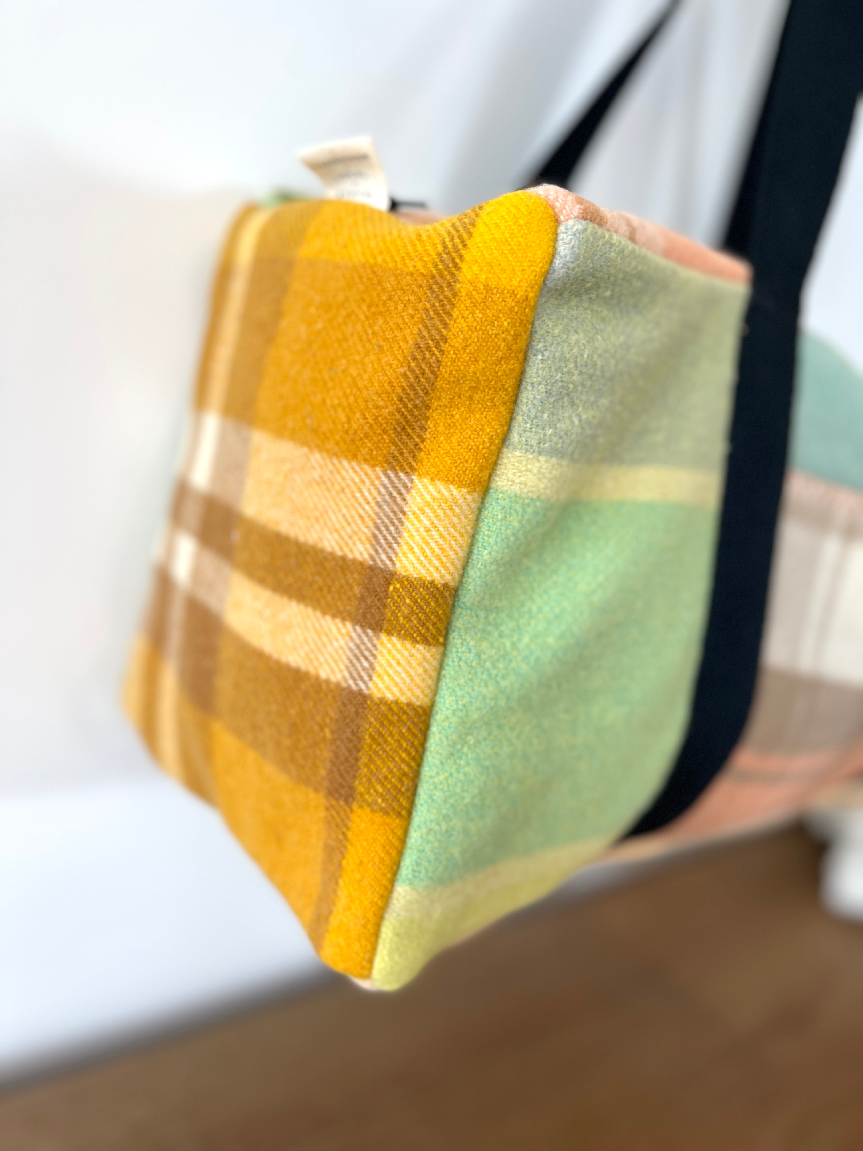 Overnight Duffle SAVANNA #1