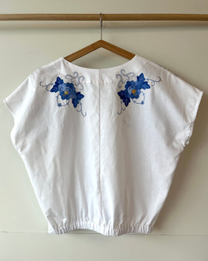 Heirloom Kite Top Blue Applique 10