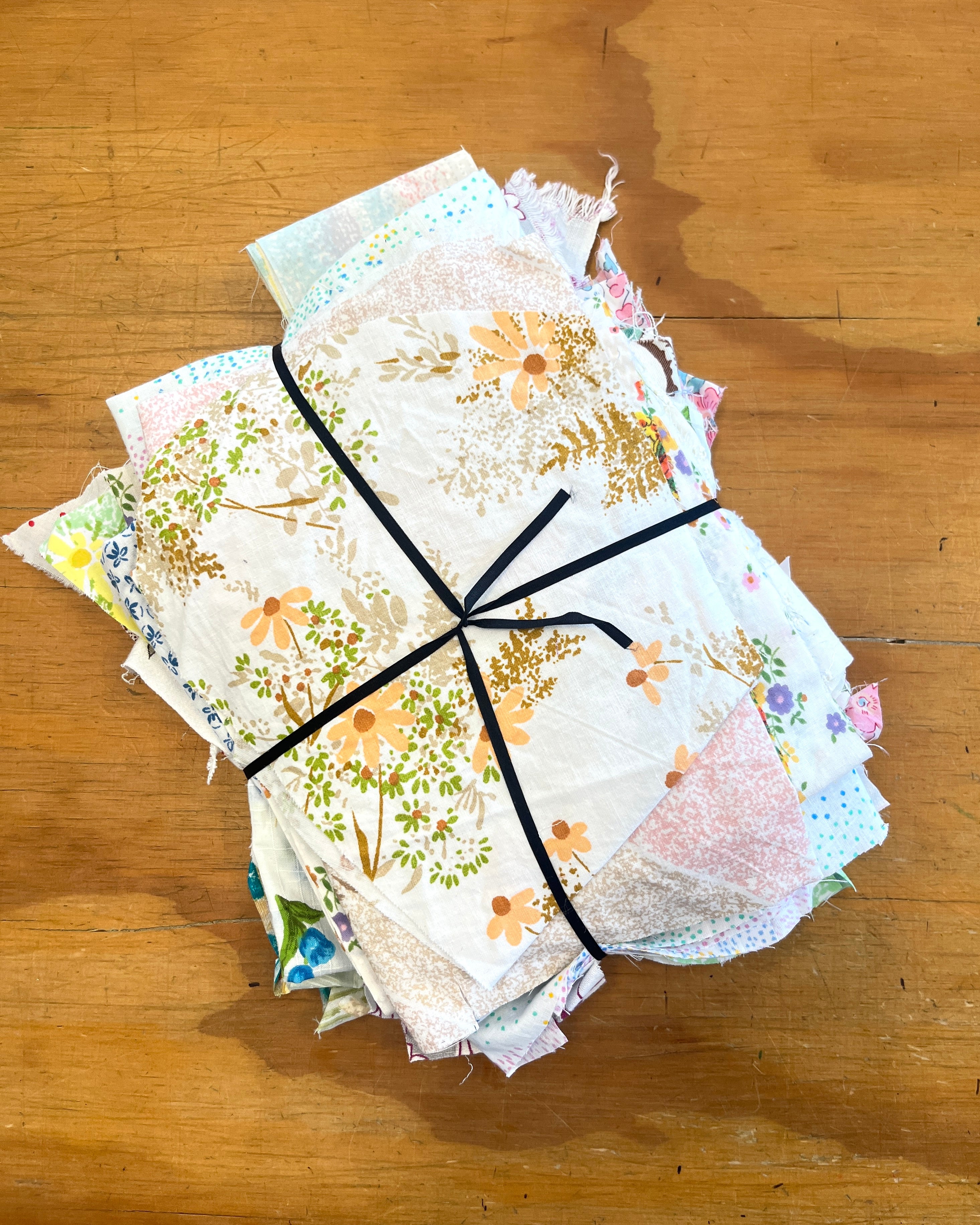 Fabric Scrap Packs DAINTY/SOFT/SMALL SCALE