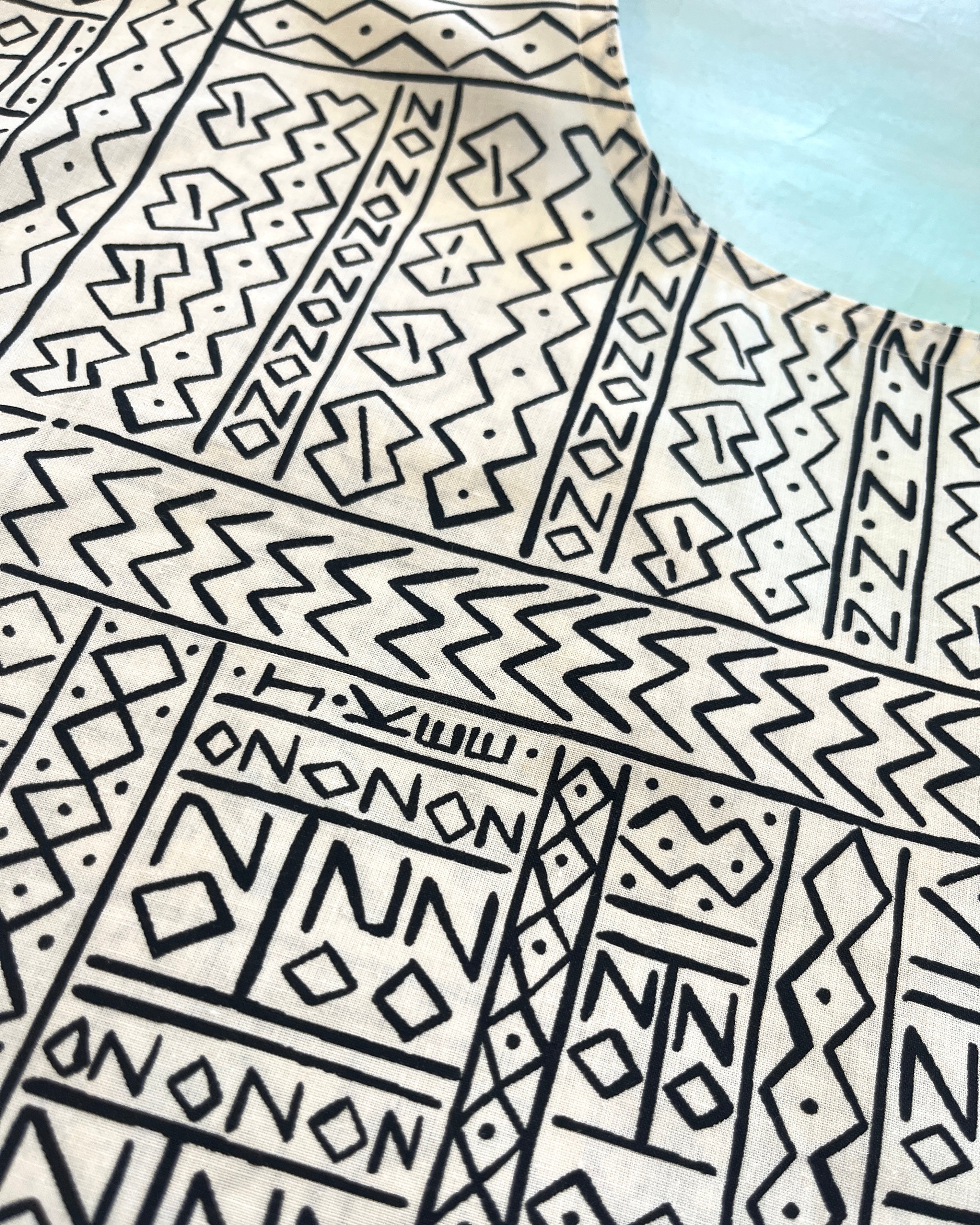 Swap Top Vintage Jenny Kee Tribal M