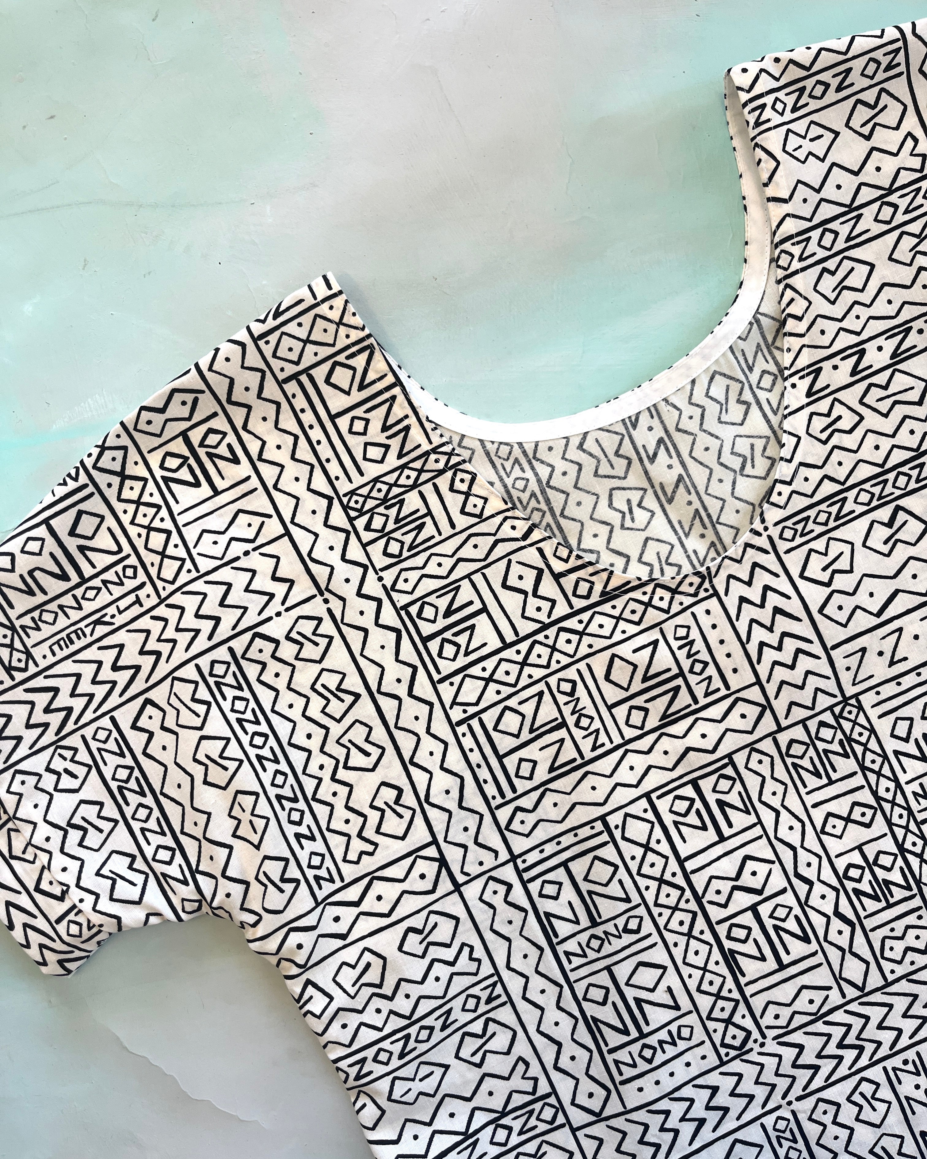 Swap Top Vintage Jenny Kee Tribal M