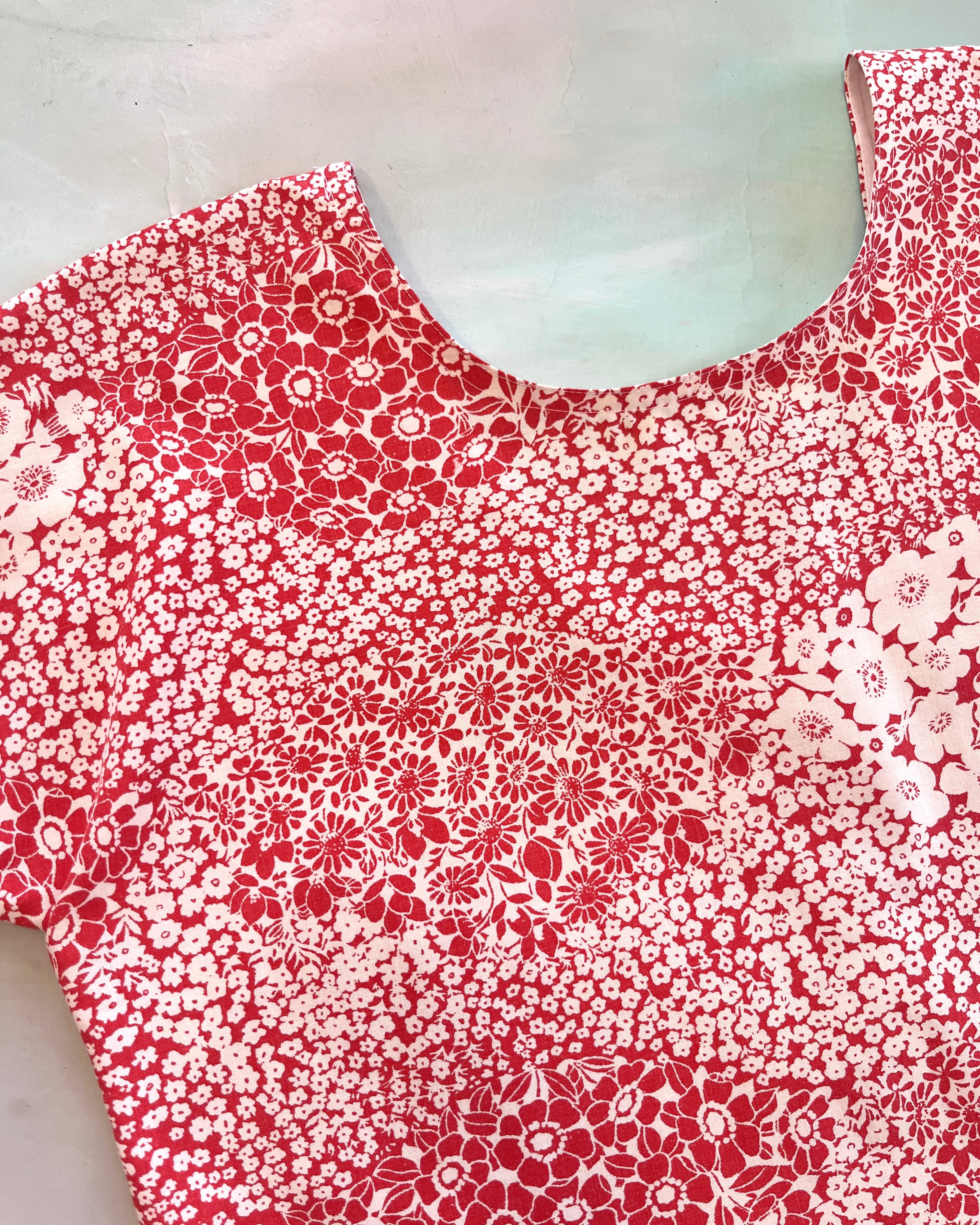 Swap Top Vintage Flower Clouds M