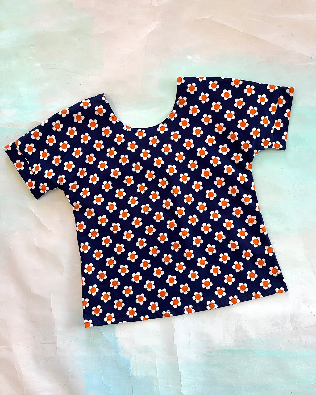 Swap Top Vintage Navy Daisies S