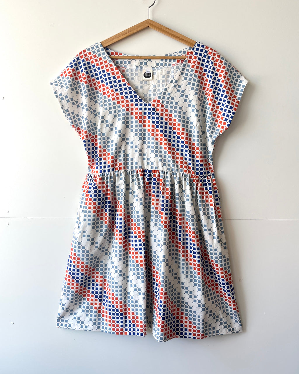 Lucy Dress Vintage Pixel 6, 12, 18