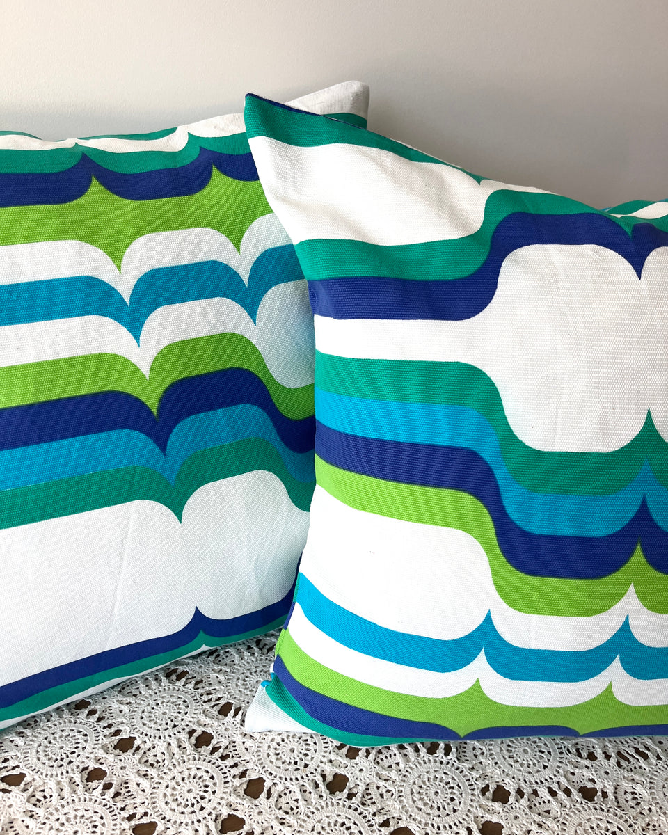 Cushions Vintage Retro Wave PAIR – Rubyraisin