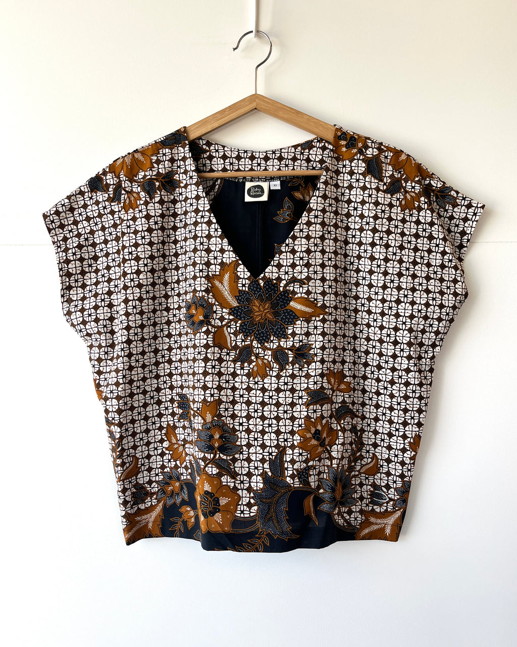Kite Top Vintage Batik Sugar Palm Floral 10