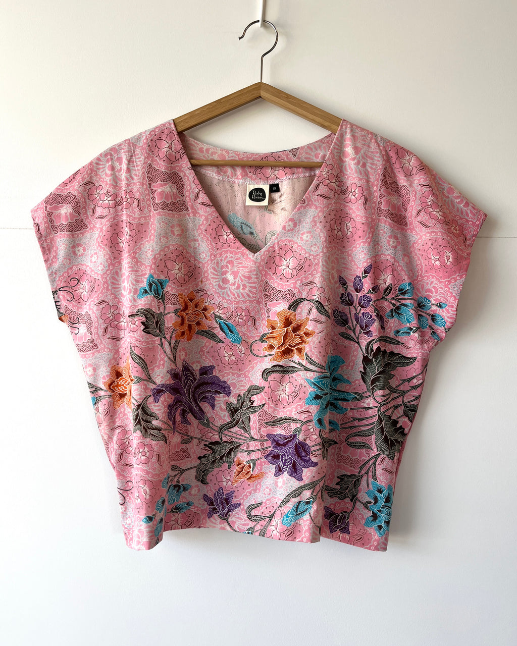 Kite Top Vintage Batik Pale Pink Floral 10