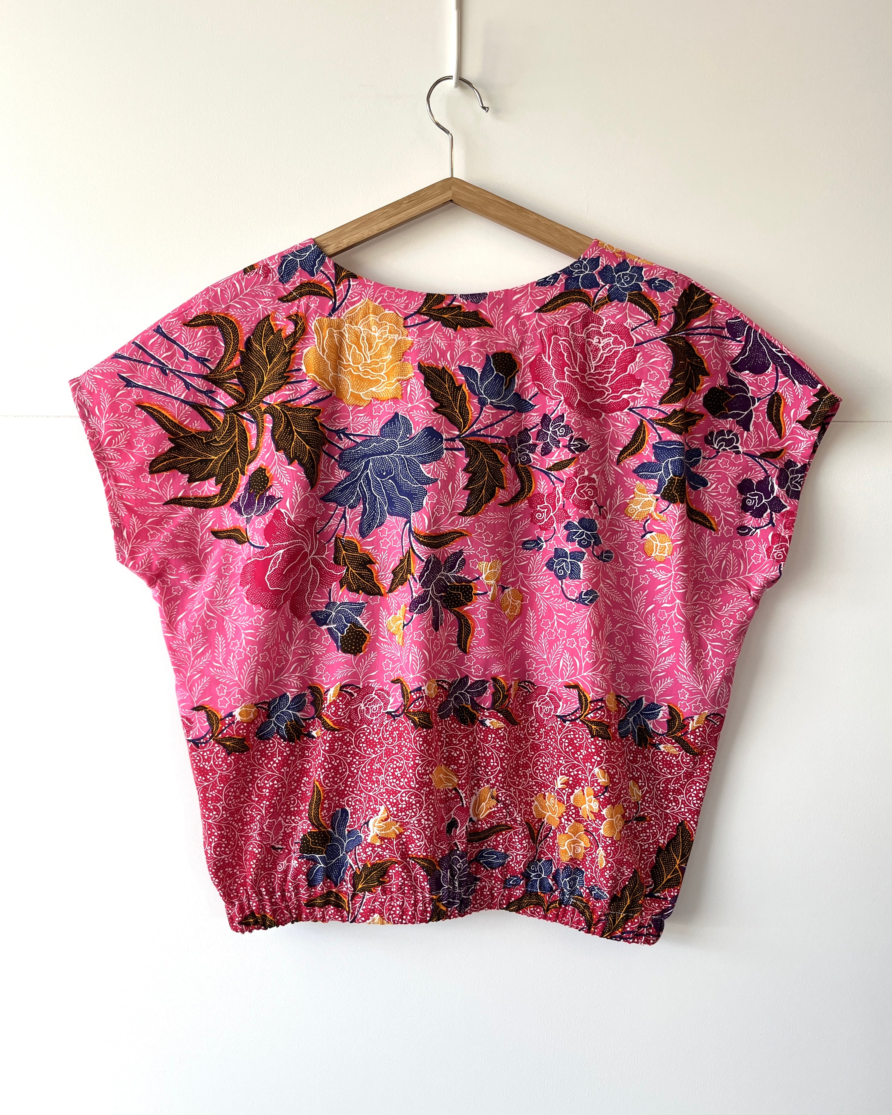 Kite Top Vintage Batik Bright Pink Floral 12