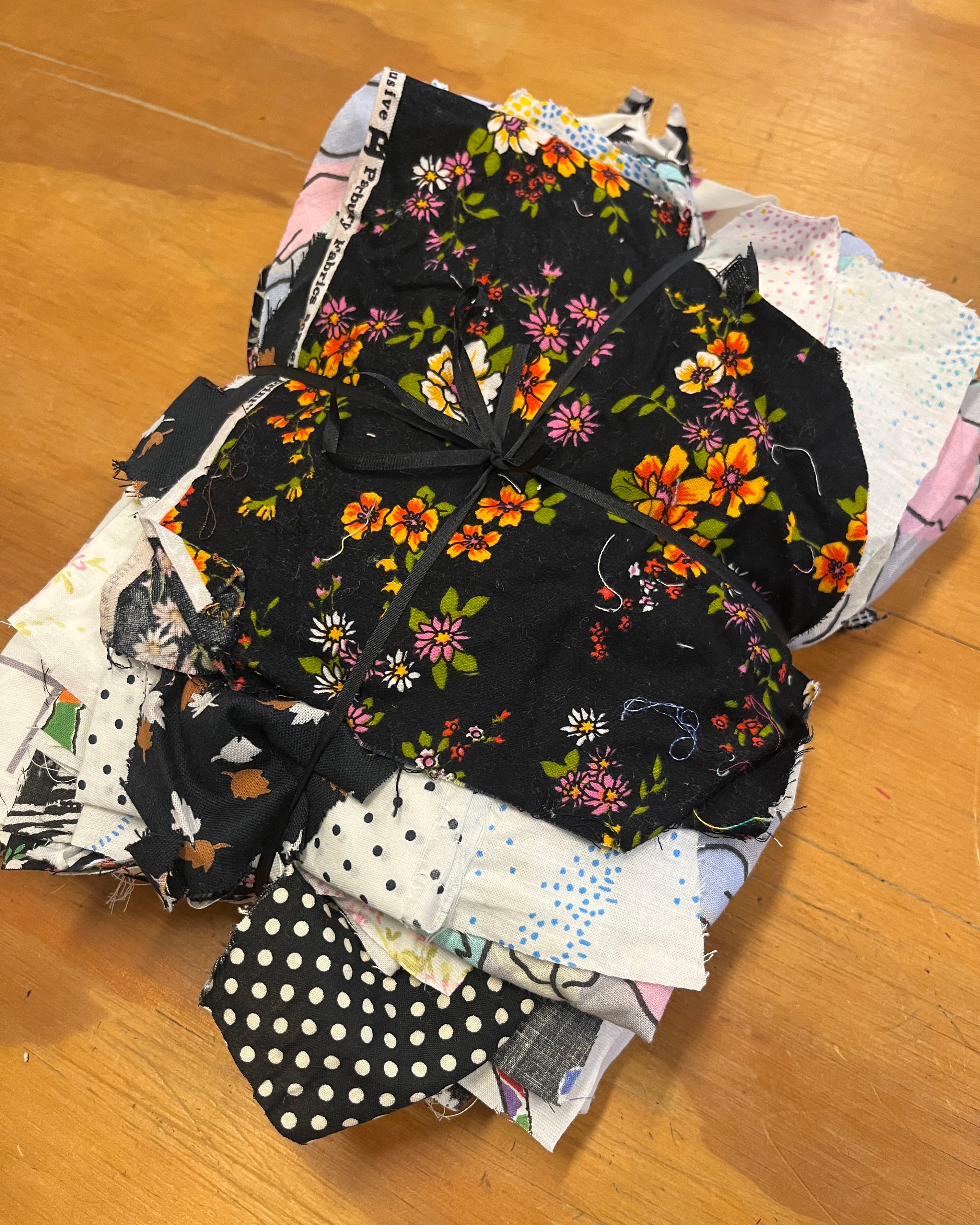 Fabric Scrap Packs BLACK & WHITE