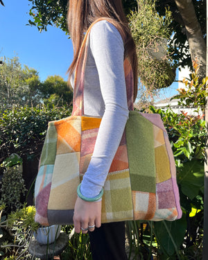 Cocoon Bag Native Violets #2