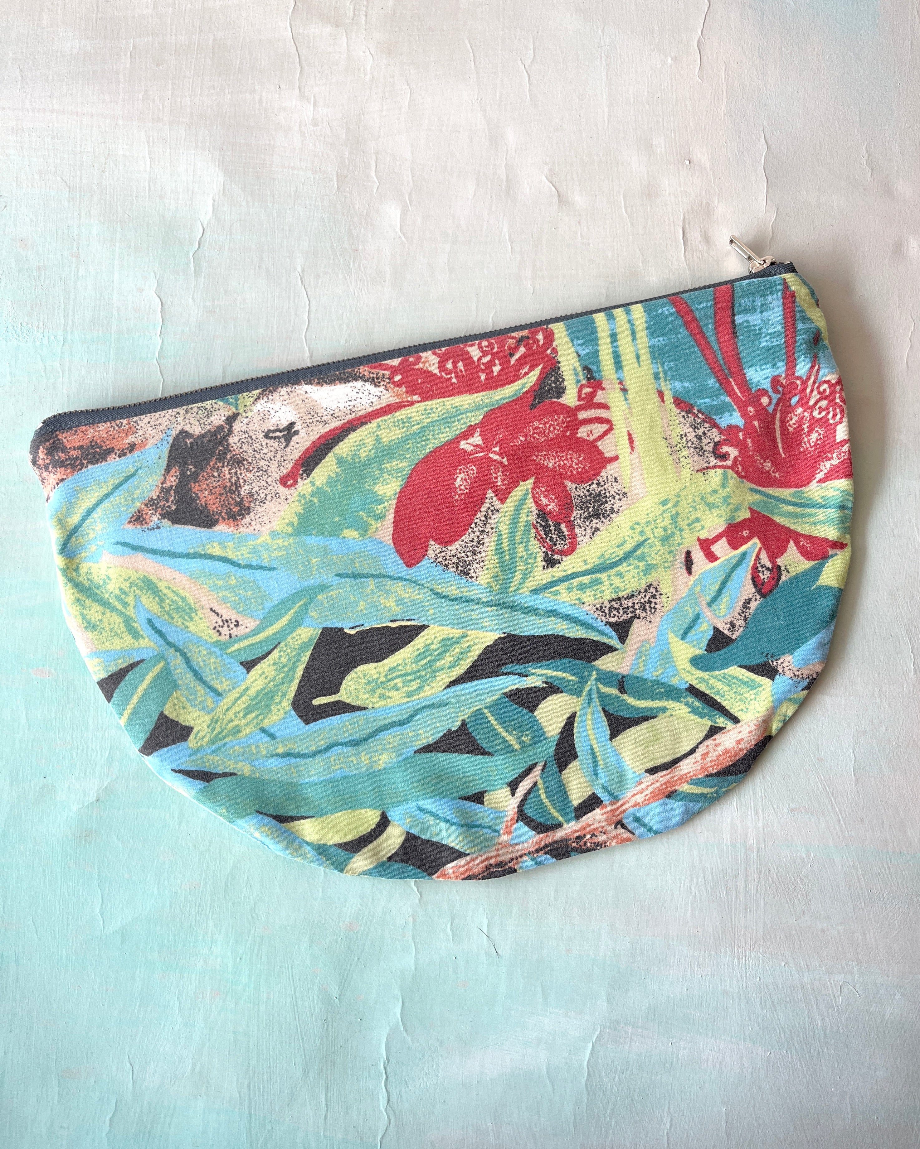Crescent Purse Vintage Wallabies