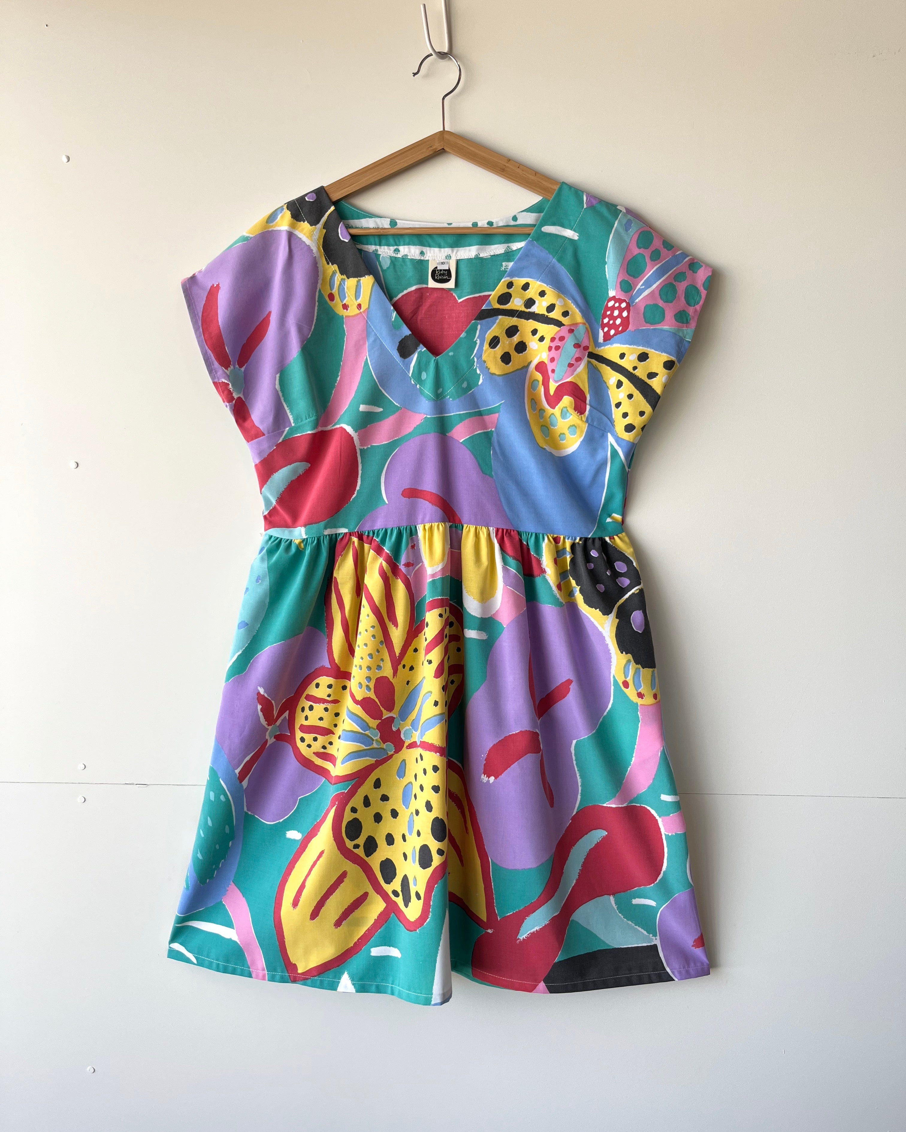 Lucy Dress Vintage Ken Done Green Flowers by the Sea 10