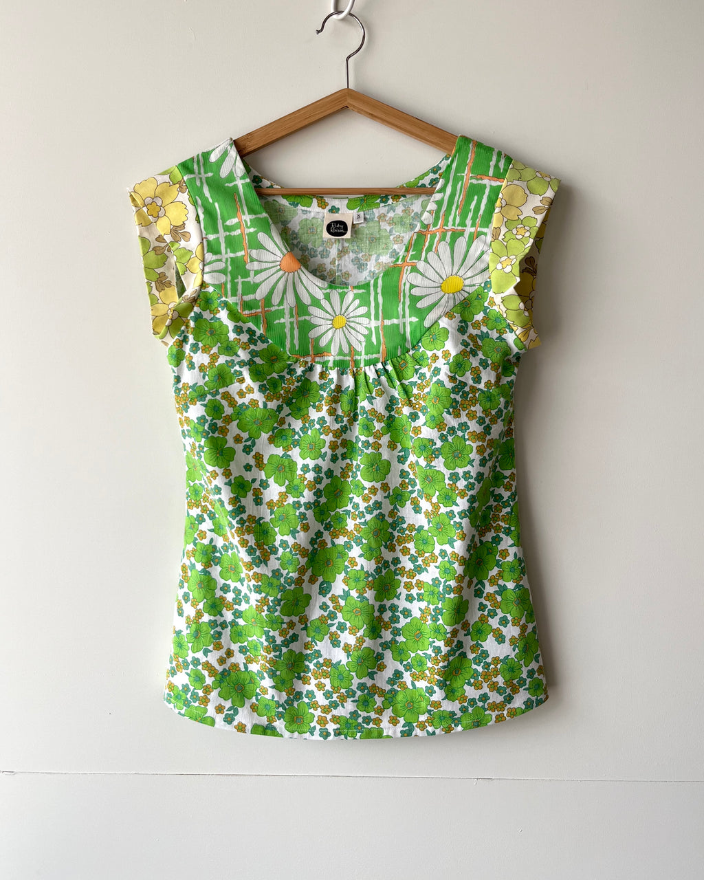 Collage Top Vintage Daisy XS