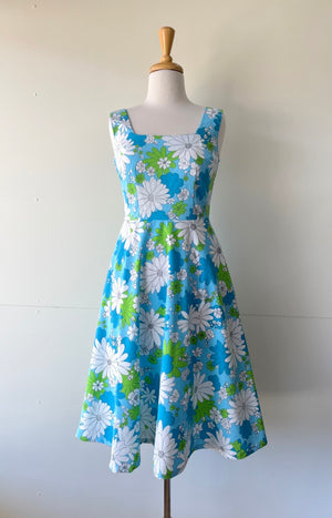 Calypso Dress Vintage Blue Flower Power 6